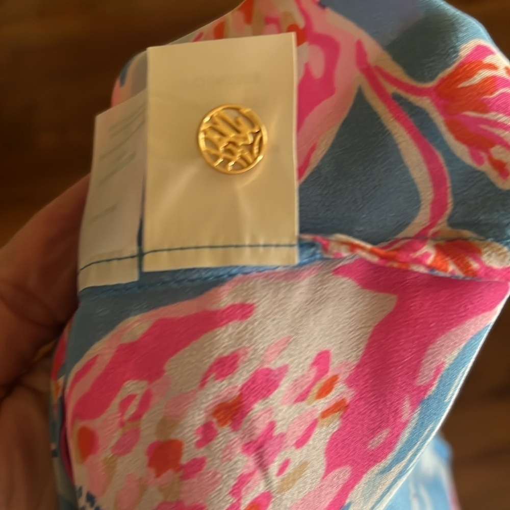Lilly Pulitzer Elsa Silk Top in Multi Bahamian Rhapsody size large NWT - Picture 9 of 9